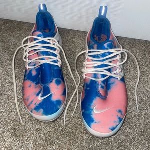Tie dye Nike presto